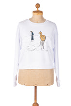 Laden Sie das Bild in den Galerie-Viewer, Damen Sweater „Lama und Mädchen" in weiß aus der Kollektion Werner Berg