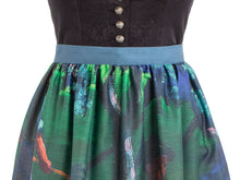 Laden Sie das Bild in den Galerie-Viewer, Motivschürze lang "Rechende"