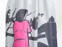 Laden Sie das Bild in den Galerie-Viewer, Motivschürze lang "Paar am Zaun"