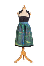 Laden Sie das Bild in den Galerie-Viewer, Motivschürze kurz "Rechende"