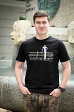 Laden Sie das Bild in den Galerie-Viewer, Unisex T-Shirt „Beim Kegeln&quot; in schwarz aus der Kollektion Werner Berg
